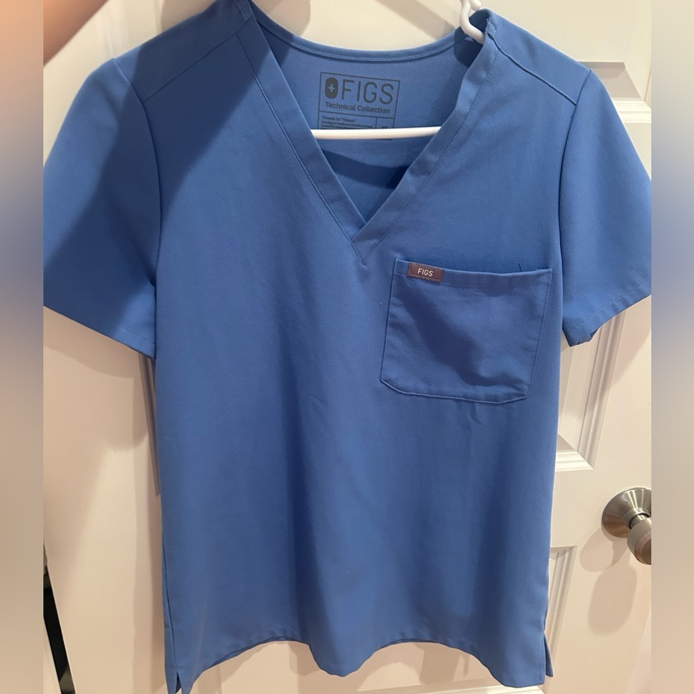 XS Ceil Blue Figs